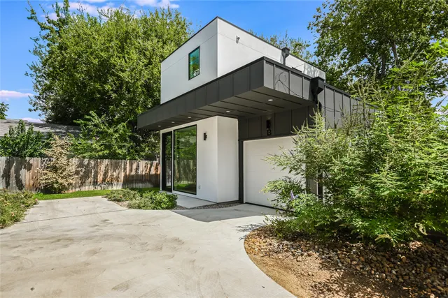 $719,900 | 1604 Nash Avenue, Unit B, Austin, TX 78704