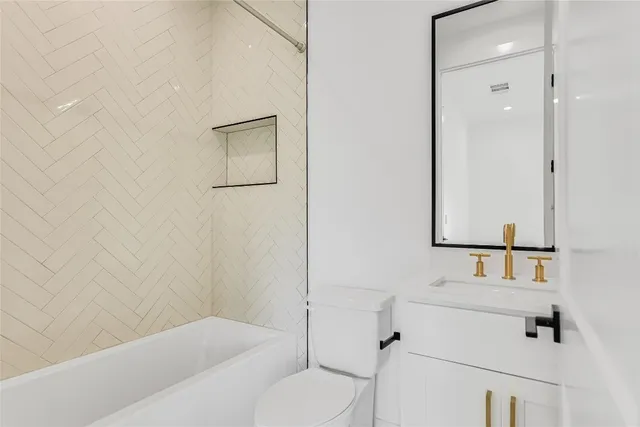 $799,900 | 1604 Nash Avenue, Unit B, Austin, TX 78704