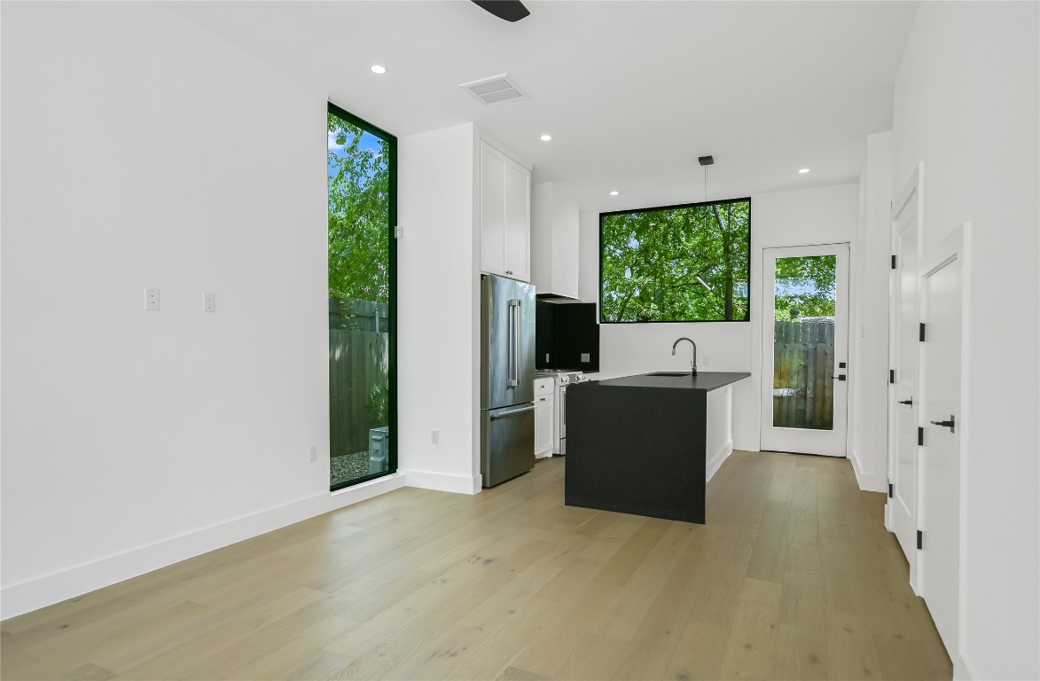 1604 Nash Avenue, Unit B Austin, TX 78704 - Photo 6 of 35