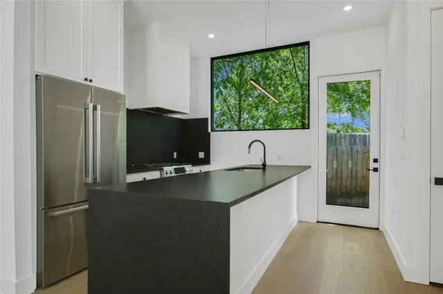 $799,900 | 1604 Nash Avenue, Unit B, Austin, TX 78704