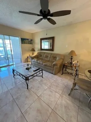$1,600 | 5681 Southwest 2nd Court, Unit 204, Margate, FL 33068