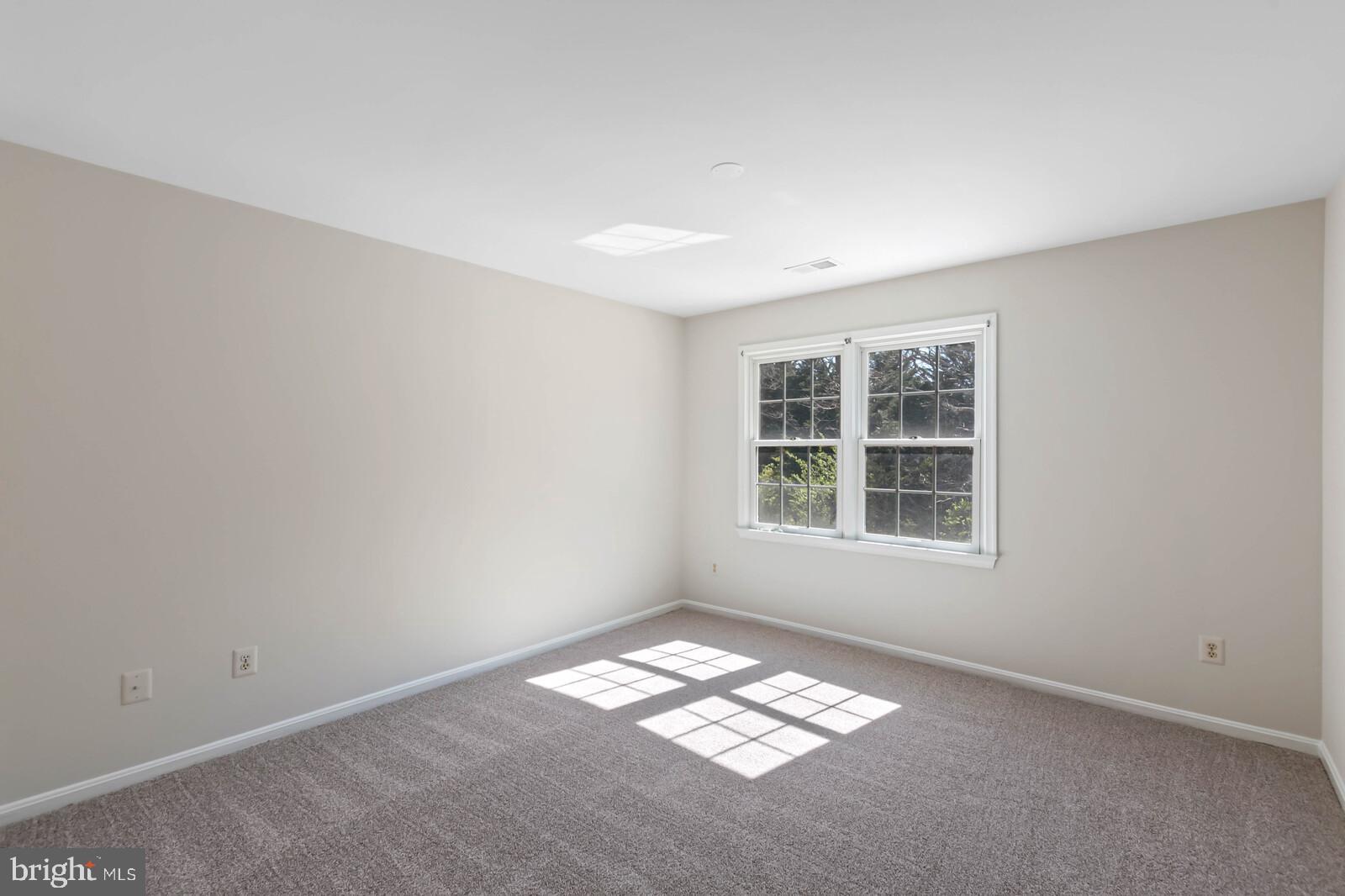 8207 Labbe Lane Vienna, VA 22182 - Photo 21 of 35 Upper Level
Bedroom #3