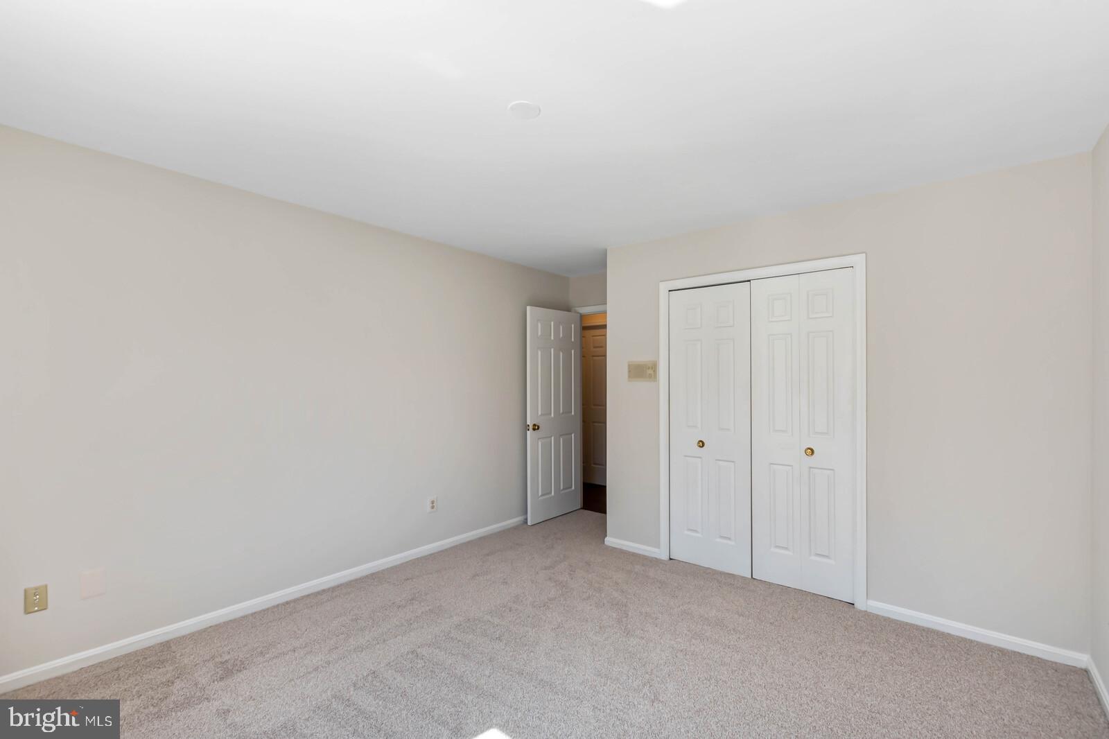 8207 Labbe Lane Vienna, VA 22182 - Photo 22 of 35 Upper Level
Bedroom #4
