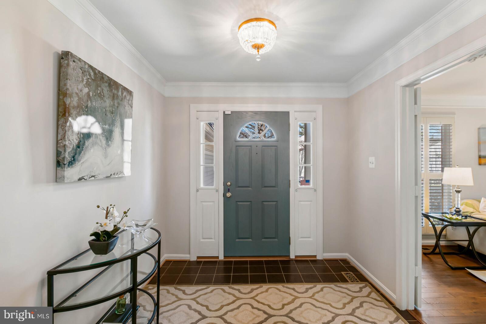 8207 Labbe Lane Vienna, VA 22182 - Photo 10 of 35 Front Foyer