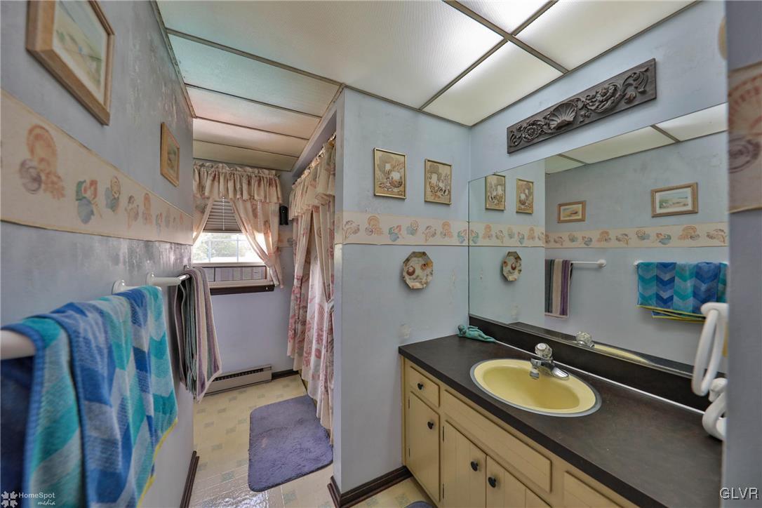 1641 Mine Lane Road Easton, PA 18045 - Photo 18 of 32 Gallery Image 18