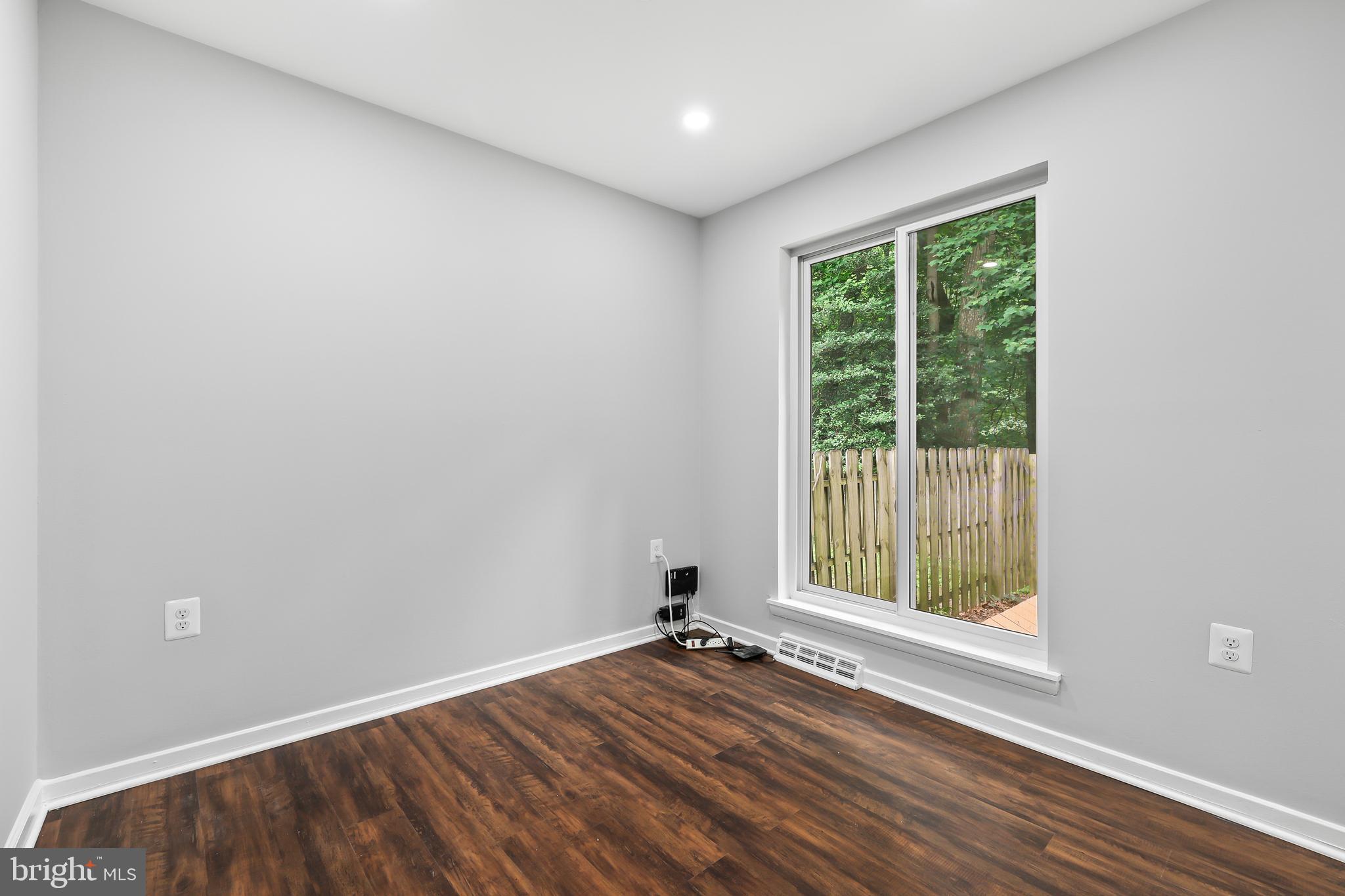 11591 Embers Court Reston, VA 20191 - Photo 10 of 51