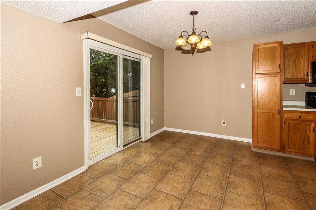 1346 Cliff Ridge Lane Indianapolis, IN 46217 - Photo 8 of 24 Gallery Image 8