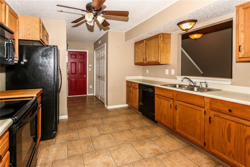 1346 Cliff Ridge Lane Indianapolis, IN 46217 - Photo 10 of 24 Gallery Image 10