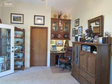 5406 Howe Road Grand Blanc, MI 48439 - Photo 19 of 25 20357498-18.JPG