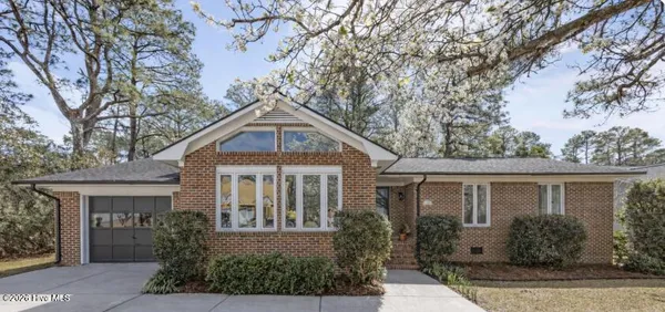 $299,000 | 1206 Crows Nest Court, New Bern, NC 28560