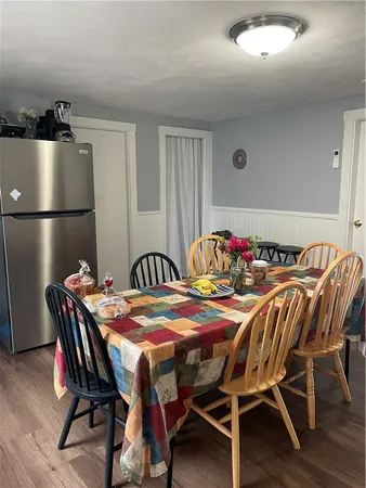 $2,250 | 12 Third School Street, Unit 2, Bristol, RI 02809