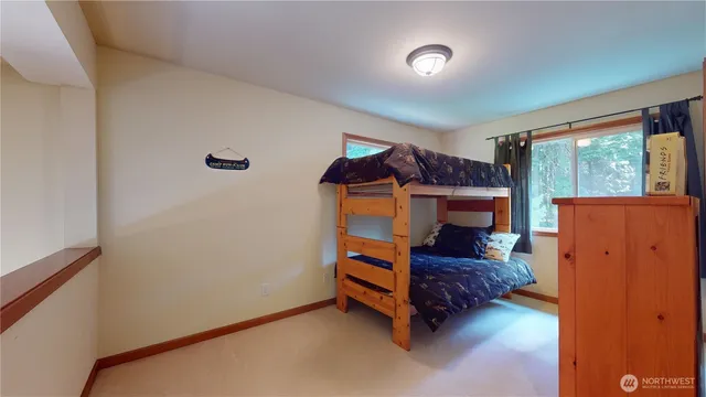 $625,000 | 80 Evergreen Way, Easton, WA 98925