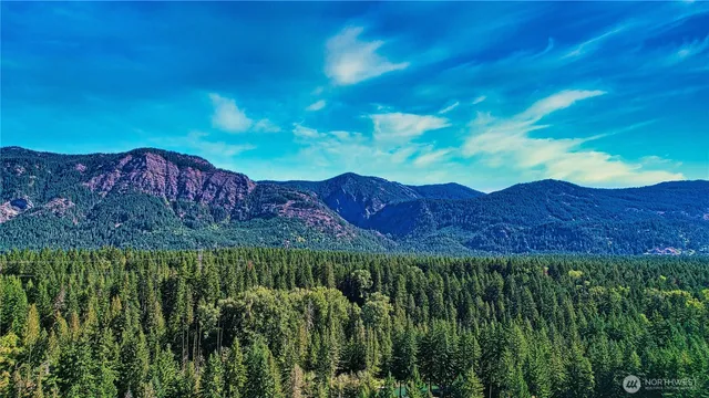 $625,000 | 80 Evergreen Way, Easton, WA 98925