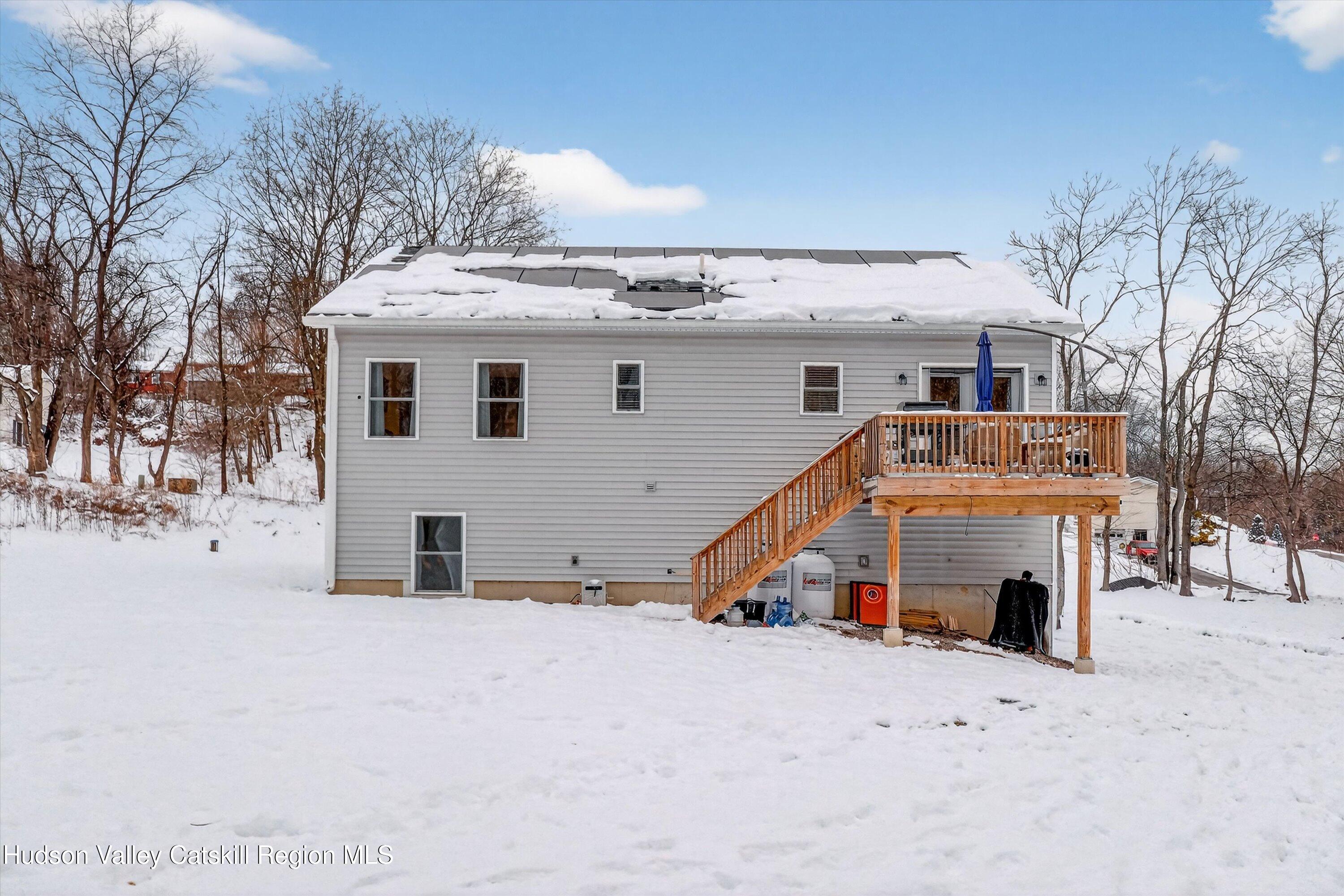 5 3rd Street Milton, NY 12547 - Photo 29 of 31 a view of a house with a yard