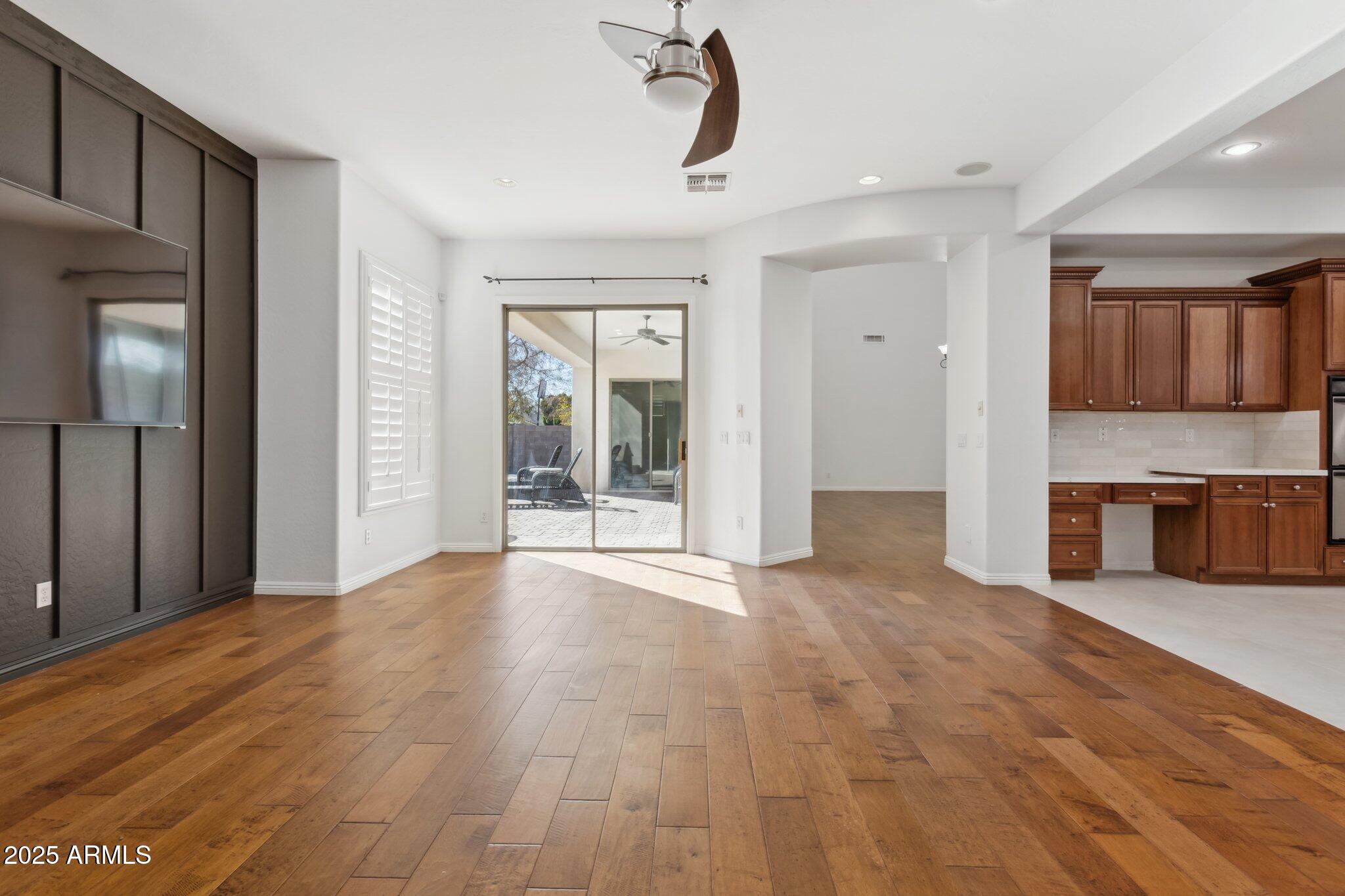 691 East Elgin Street Gilbert, AZ 85295 - Photo 12 of 80 11-web-or-mls-691-e-elgin-st