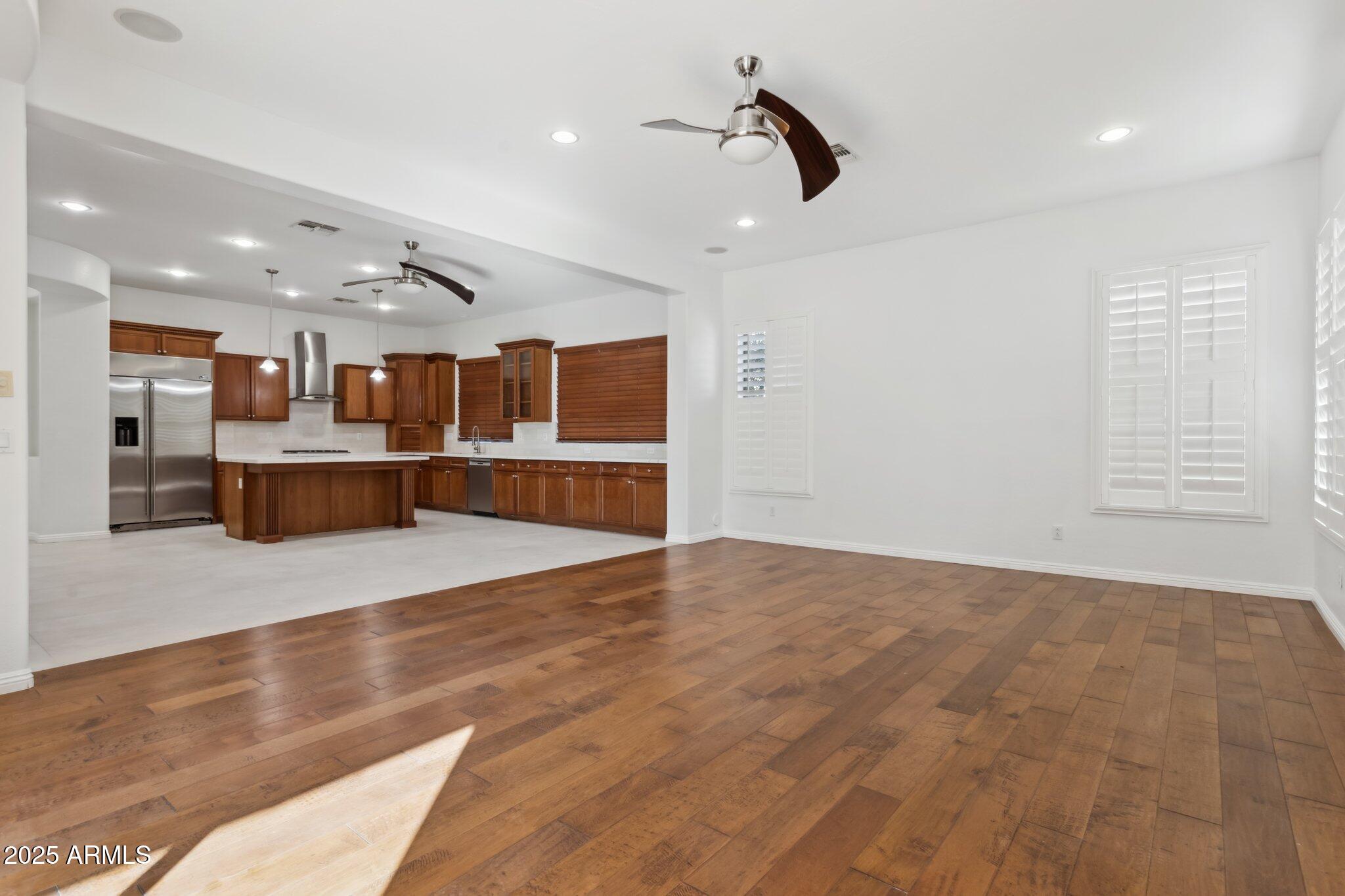 691 East Elgin Street Gilbert, AZ 85295 - Photo 13 of 80 12-web-or-mls-691-e-elgin-st