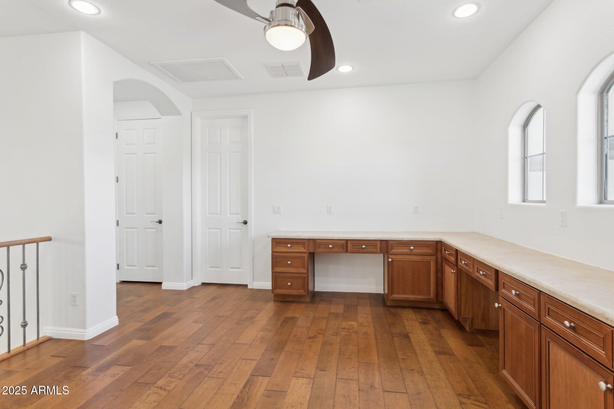 691 East Elgin Street Gilbert, AZ 85295 - Photo 37 of 80 23-web-or-mls-691-e-elgin-st