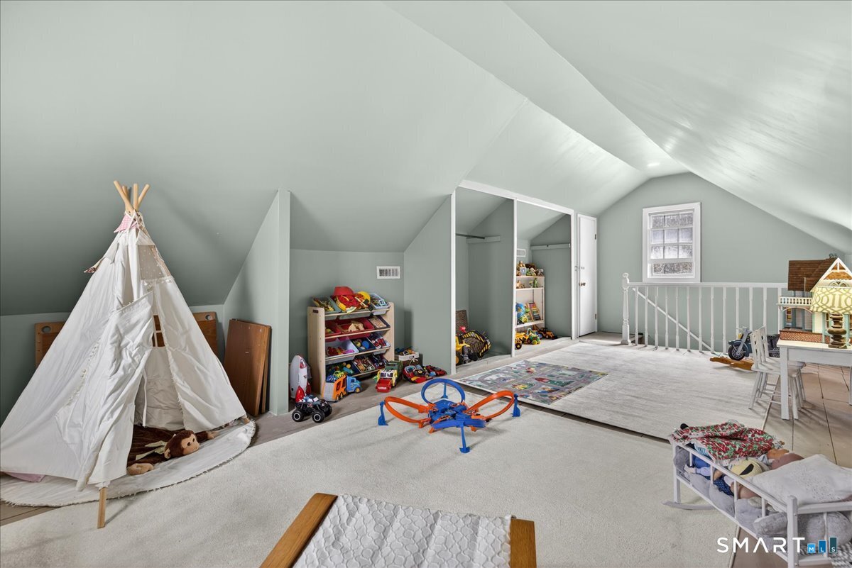 88 Churchill Road Hamden, CT 06517 - Photo 29 of 40