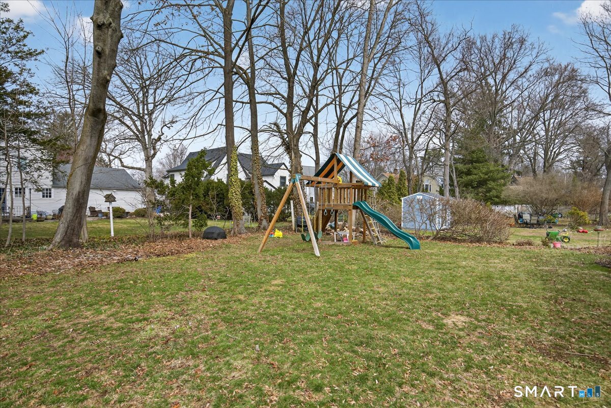 88 Churchill Road Hamden, CT 06517 - Photo 31 of 40