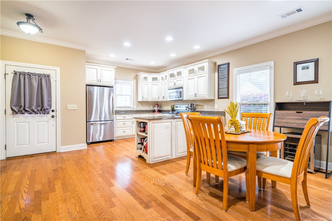 419 Cherry Street Auburn, AL 36830 - Photo 5 of 12 Gallery Image 5