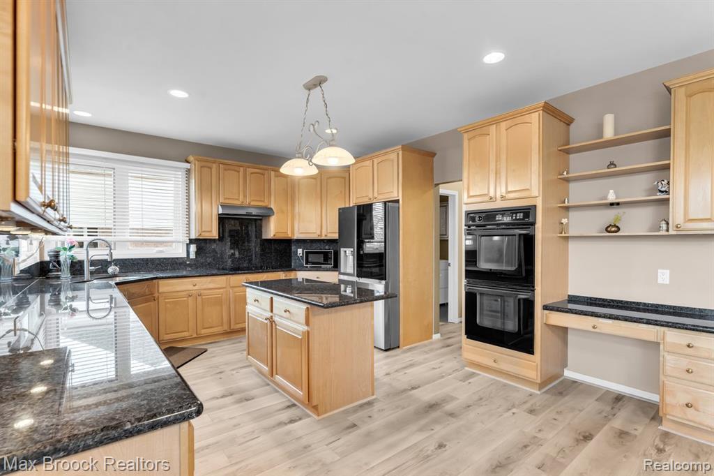 47159 Northumberland Street Novi, MI 48374 - Photo 13 of 65