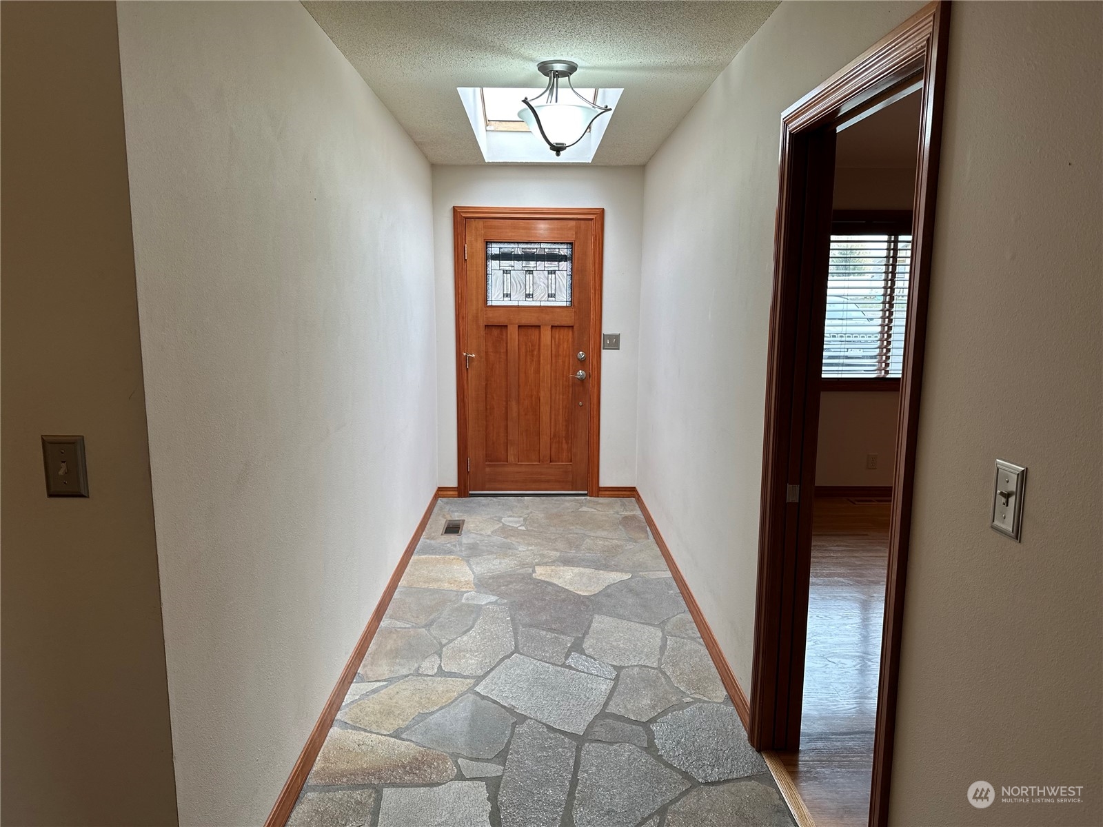 812 Sanders Road Ellensburg, WA 98926 - Photo 3 of 30 Gallery Image 3