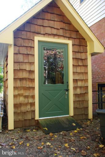8522 Durham Court Springfield, VA 22151 - Photo 24 of 24 Shed