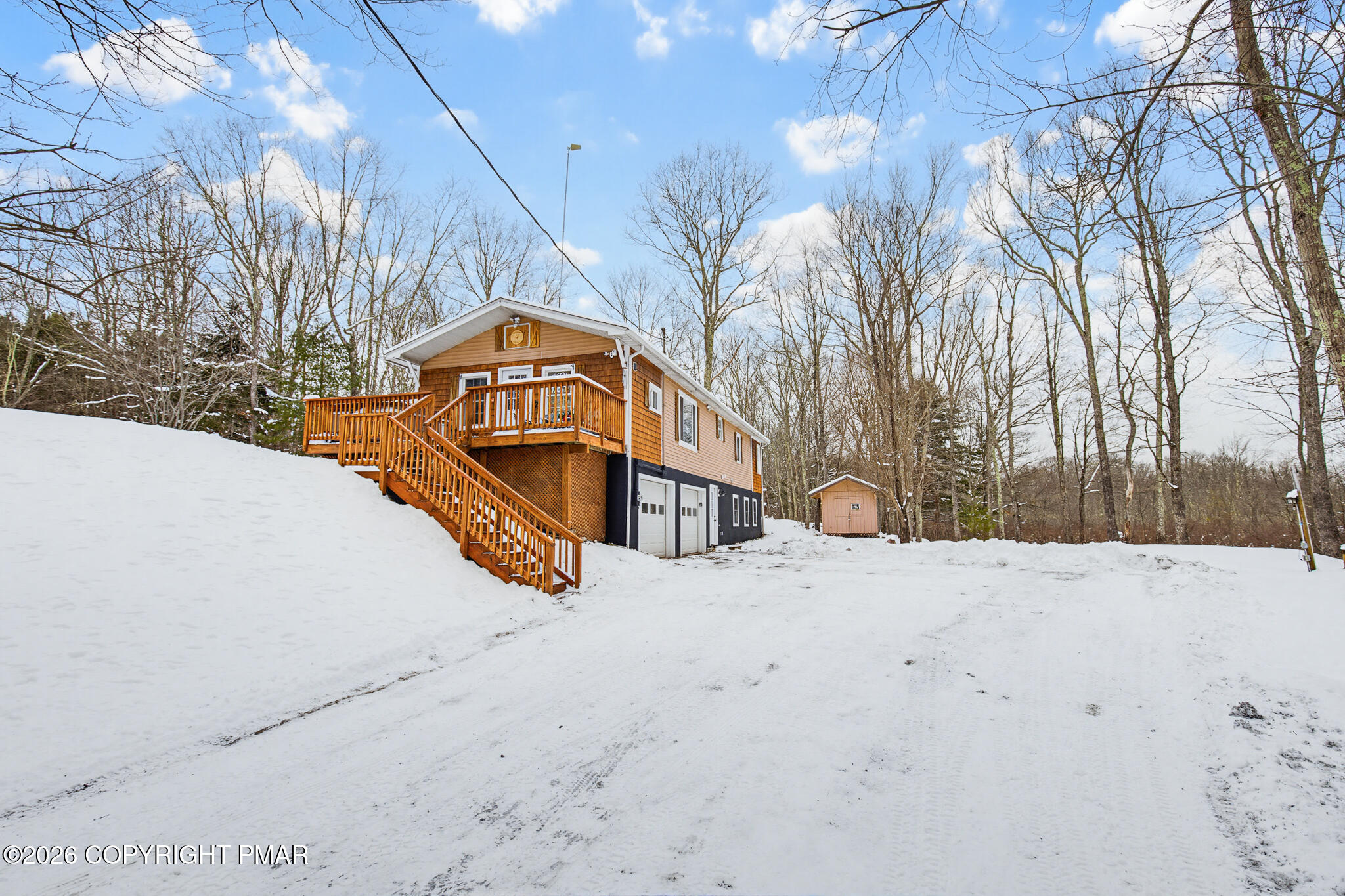1109 Silver Lake Road Dingmans Ferry, PA 18328 - Photo 2 of 52 Driveway