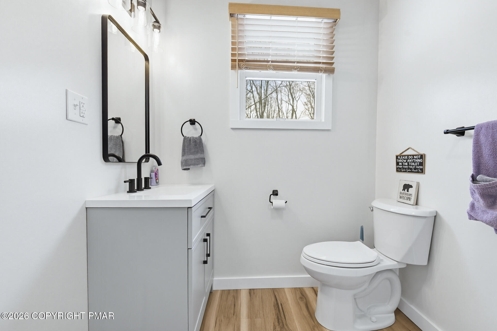 1109 Silver Lake Road Dingmans Ferry, PA 18328 - Photo 26 of 52 Upstairs Bath