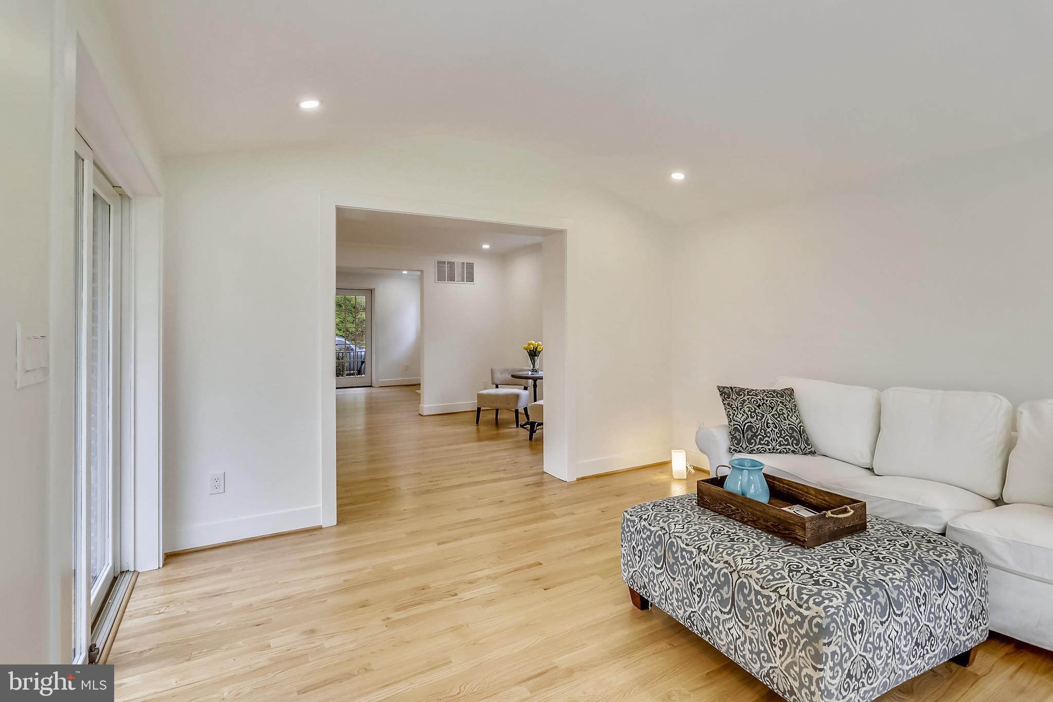 9708 Marshall Avenue Silver Spring, MD 20901 - Photo 22 of 34