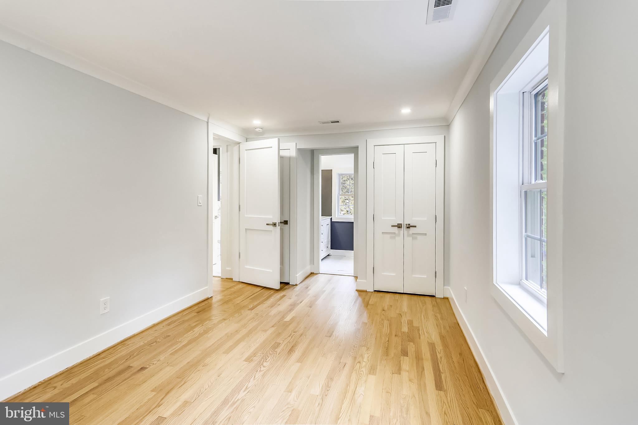9708 Marshall Avenue Silver Spring, MD 20901 - Photo 27 of 34