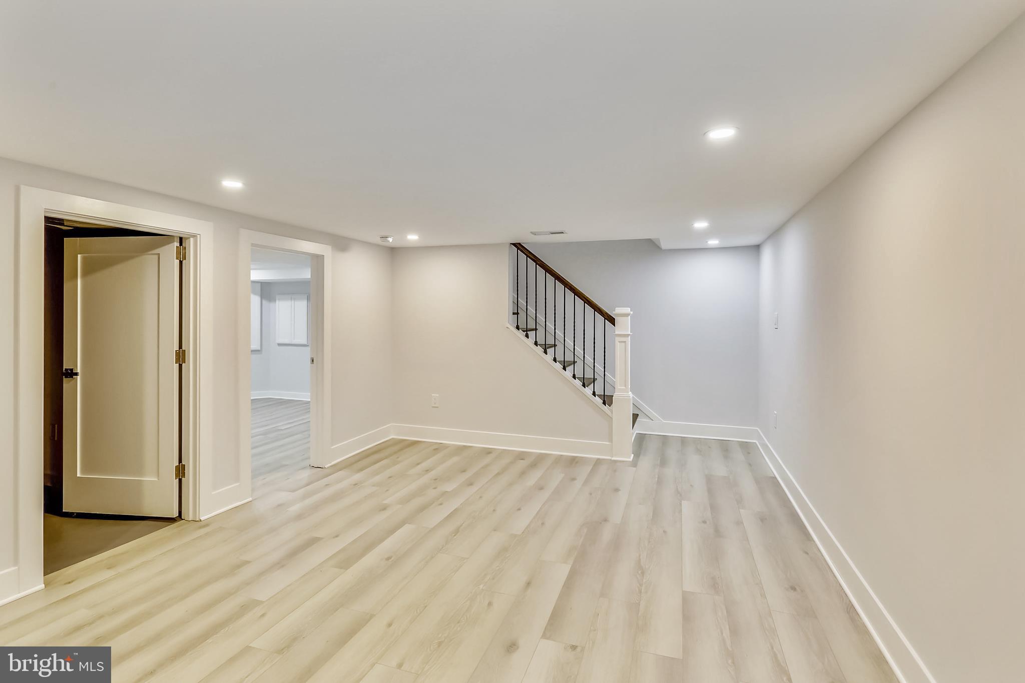 9708 Marshall Avenue Silver Spring, MD 20901 - Photo 32 of 34