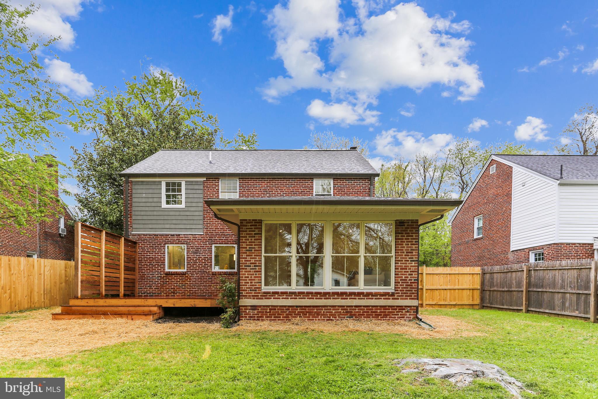 9708 Marshall Avenue Silver Spring, MD 20901 - Photo 5 of 34