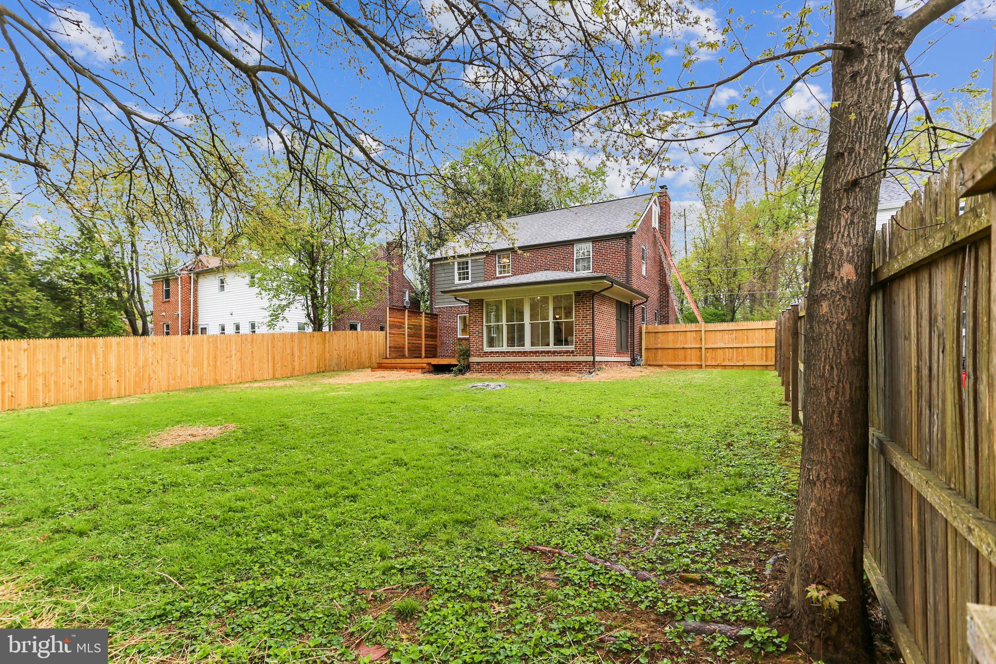 9708 Marshall Avenue Silver Spring, MD 20901 - Photo 6 of 34