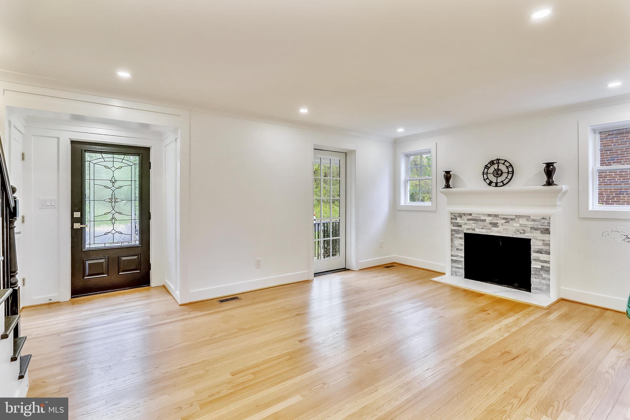 9708 Marshall Avenue Silver Spring, MD 20901 - Photo 9 of 34