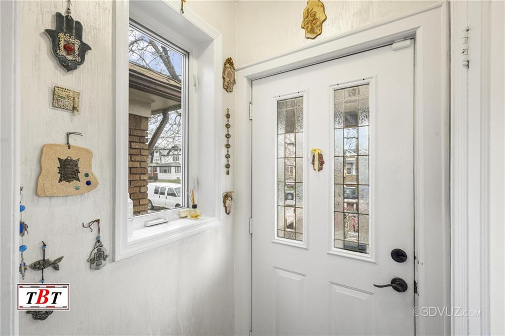 2515 Avenue R Brooklyn, NY 11229 - Photo 5 of 30 a view of an entryway with wooden floor