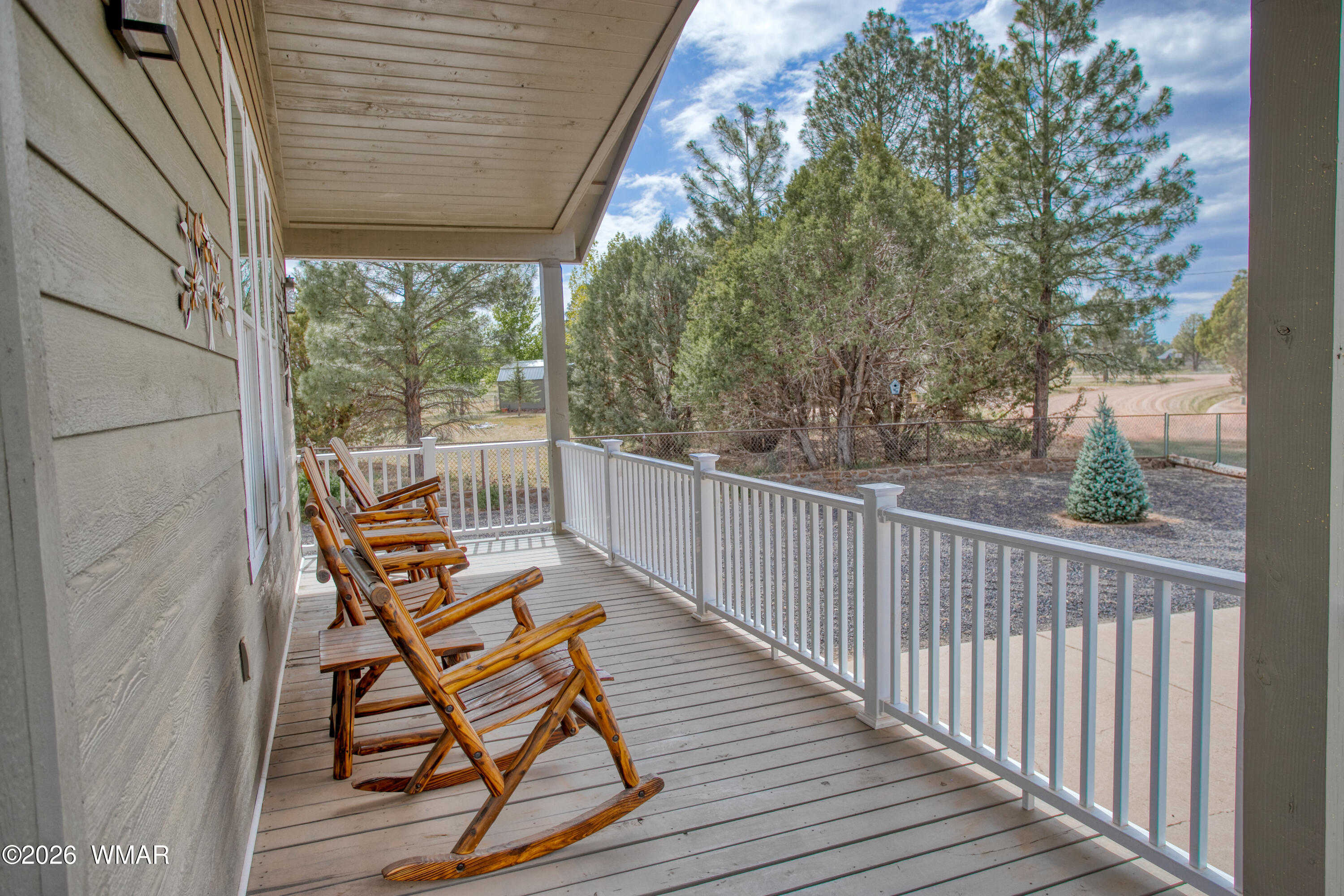 2731 Zane Grey Boulevard Overgaard, AZ 85933 - Photo 3 of 24