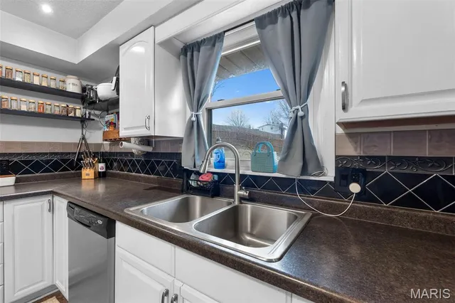 $269,000 | 307 Francis Drive, Jackson, MO 63755