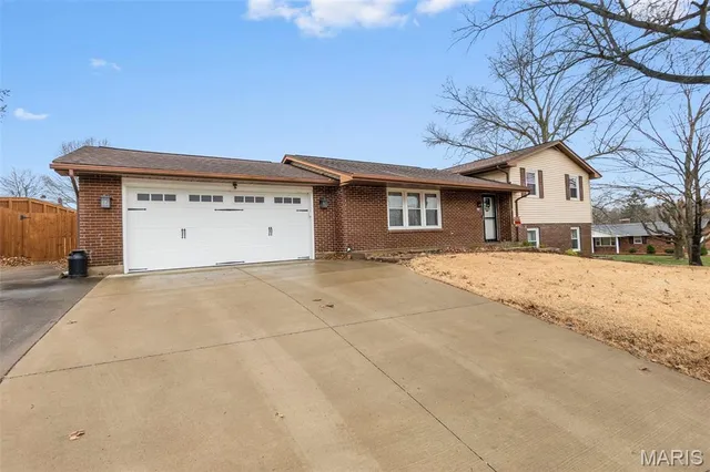 $269,000 | 307 Francis Drive, Jackson, MO 63755