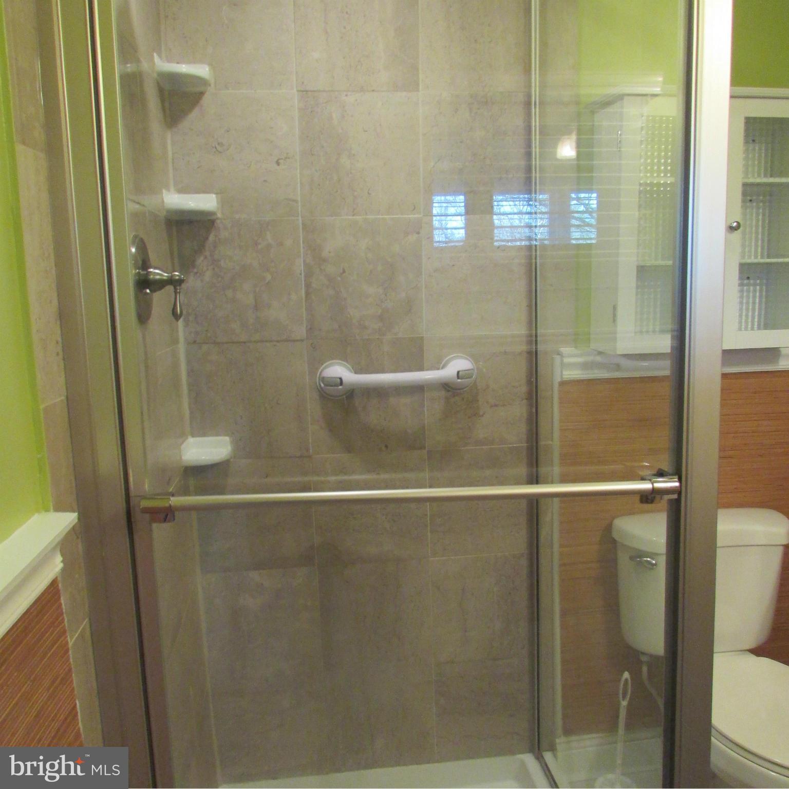 9110 Field Road Pikesville, MD 21208 - Photo 25 of 30 Bath (Master)