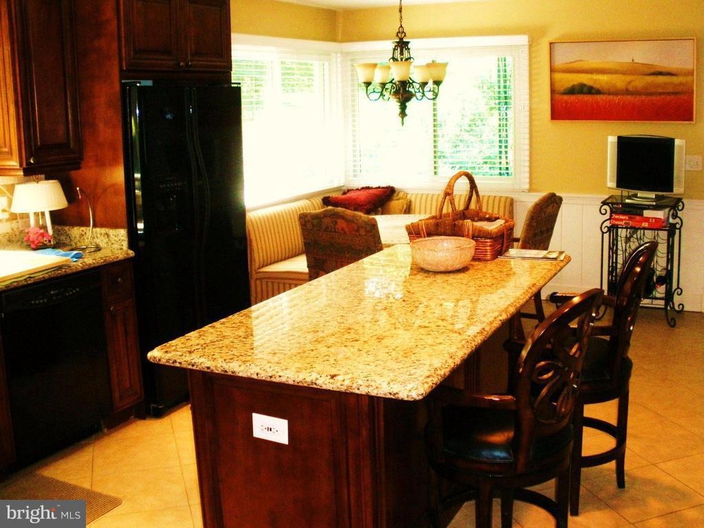 9110 Field Road Pikesville, MD 21208 - Photo 7 of 30 Kitchen