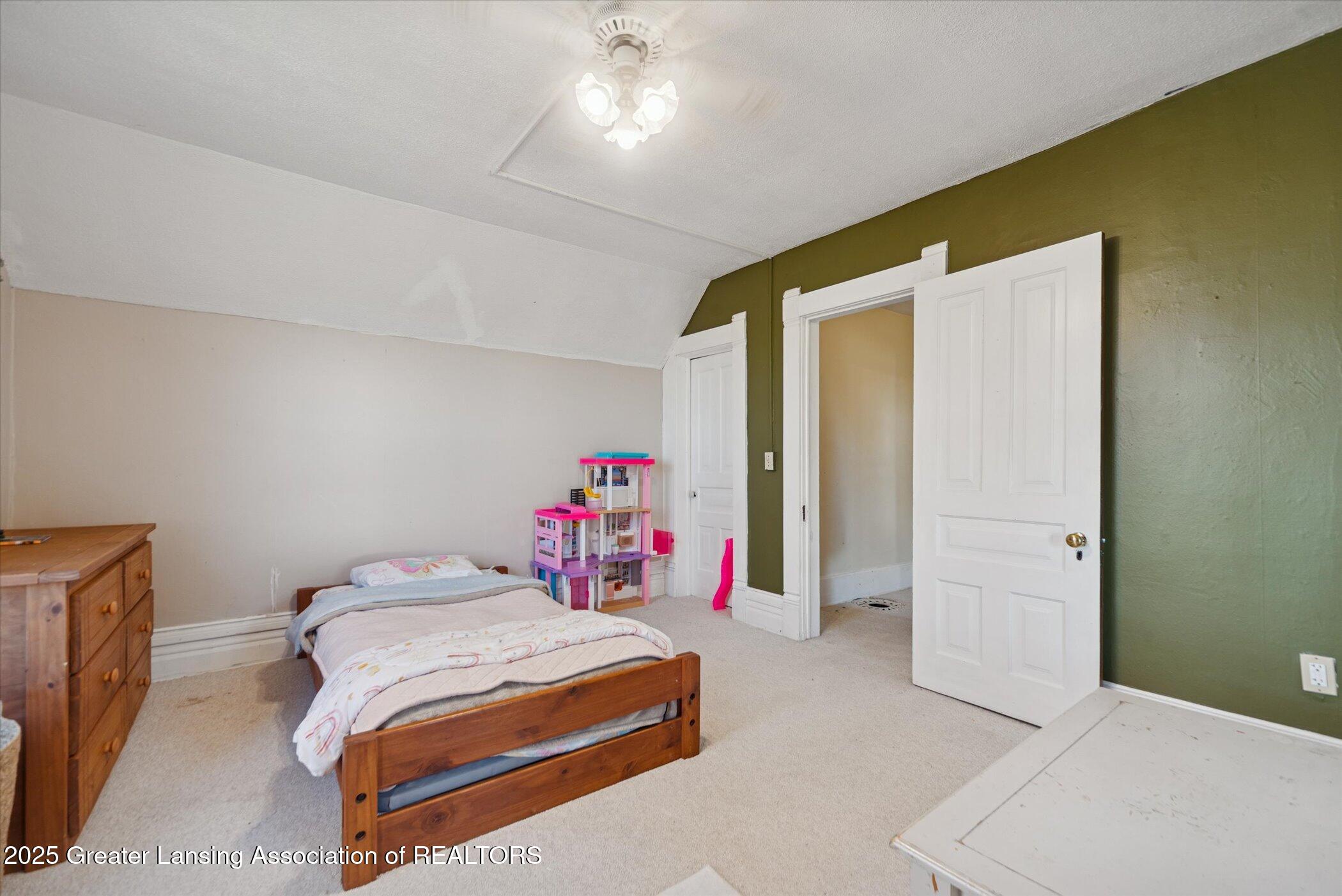 11722 Norris Road Dewitt, MI 48820 - Photo 26 of 44 25-11722-Norris-Rd-WindowStill-Real-Esta