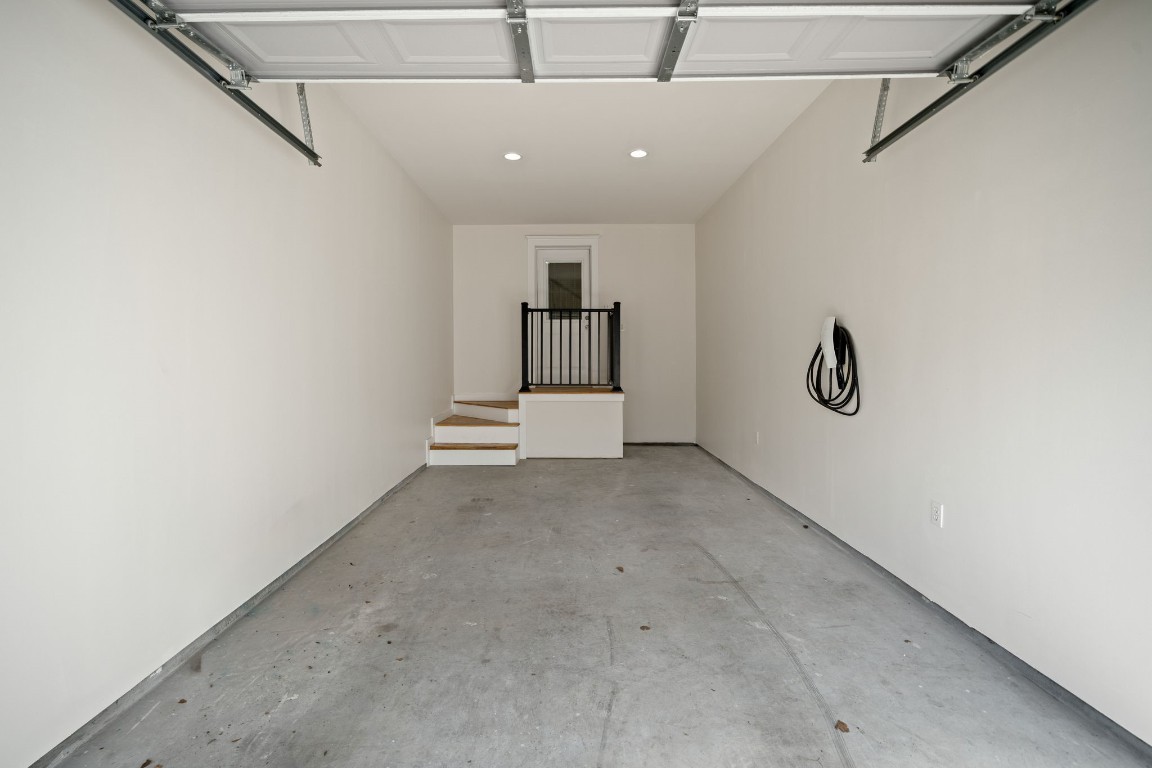110 Kendall Street Houston, TX 77003 - Photo 33 of 36 a view of a hallway with wooden floor