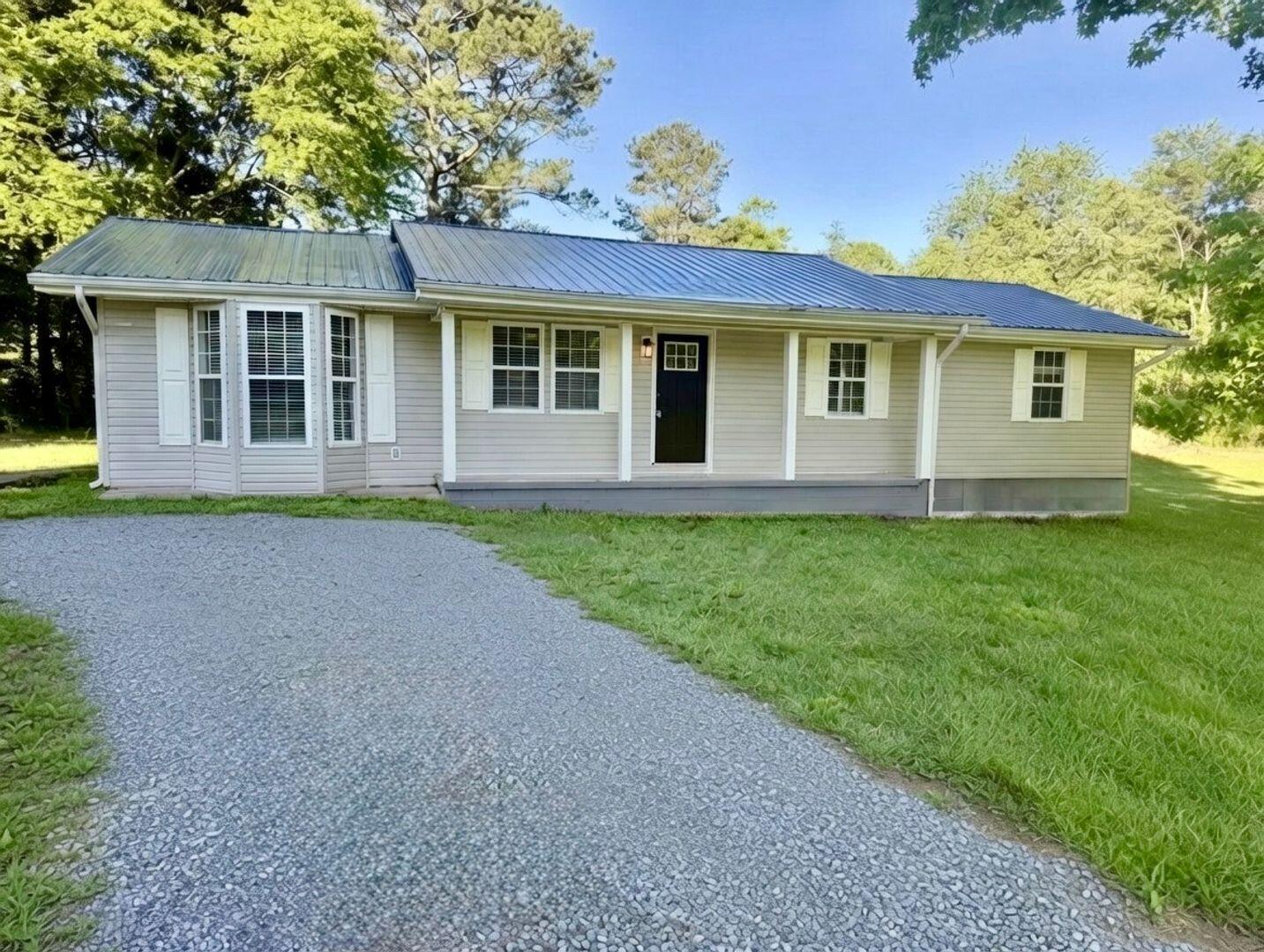 321 Whitmire Circle Tunnel Hill, GA 30755 - Photo 1 of 29 57781202_large