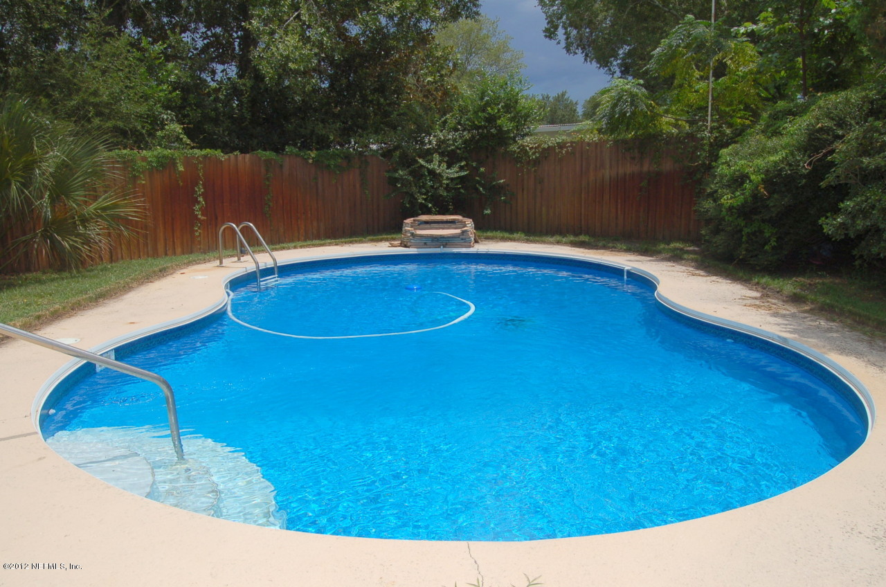 7347 Hennessy Road Jacksonville, FL 32244 - Photo 13 of 14 Pool