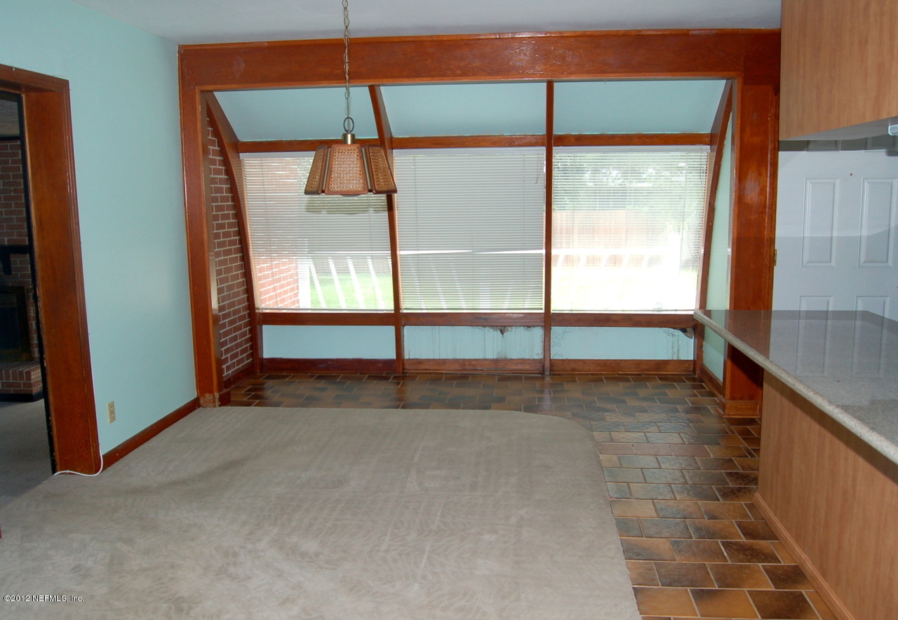7347 Hennessy Road Jacksonville, FL 32244 - Photo 5 of 14 Dining Room