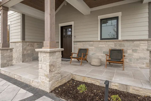 $795,000 | 3134 East Drive, Lyons, WI 53147