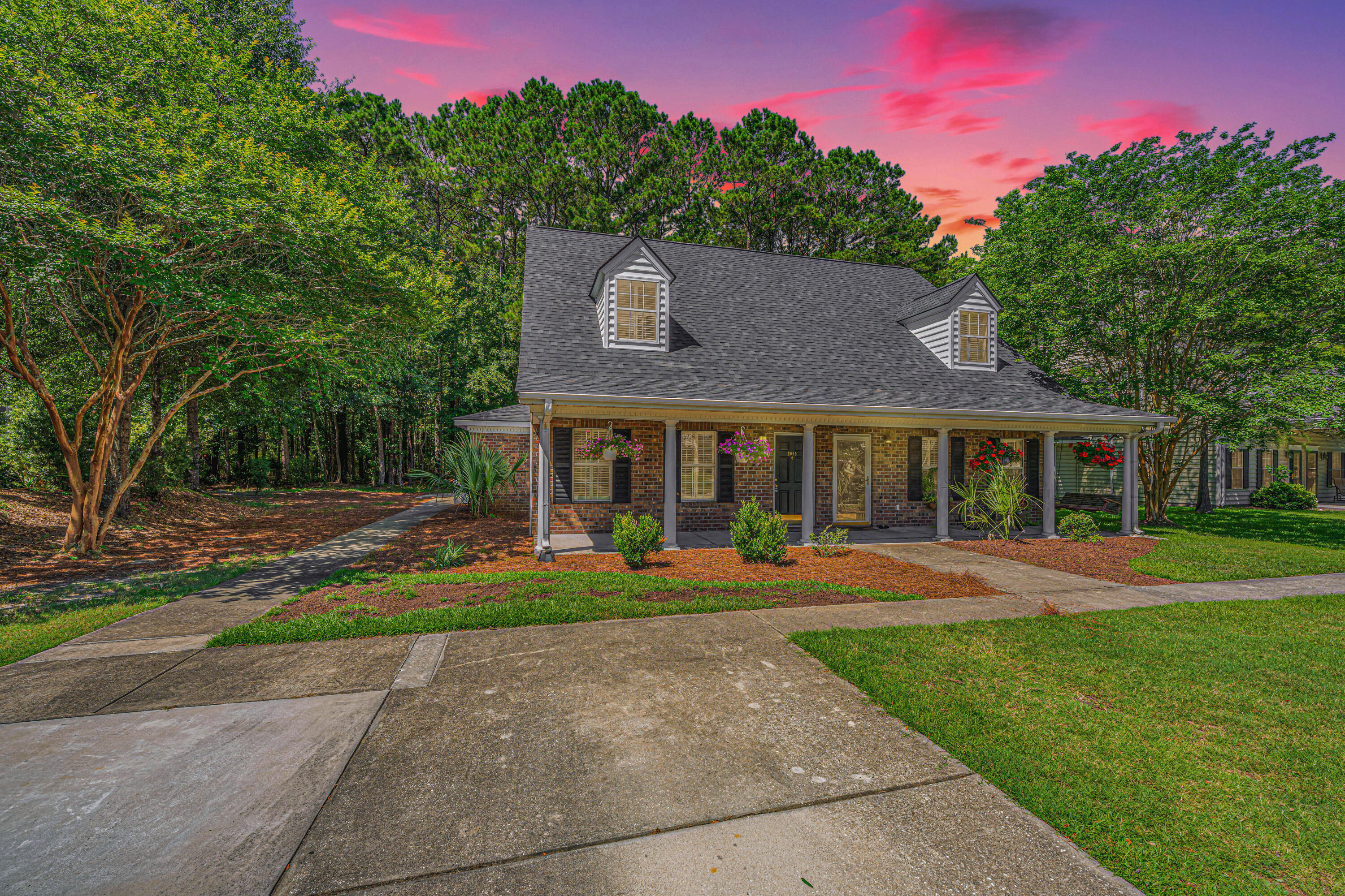 2080 Kings Gate Lane Mount Pleasant, SC 29466 - Photo 1 of 36 Front Exterior