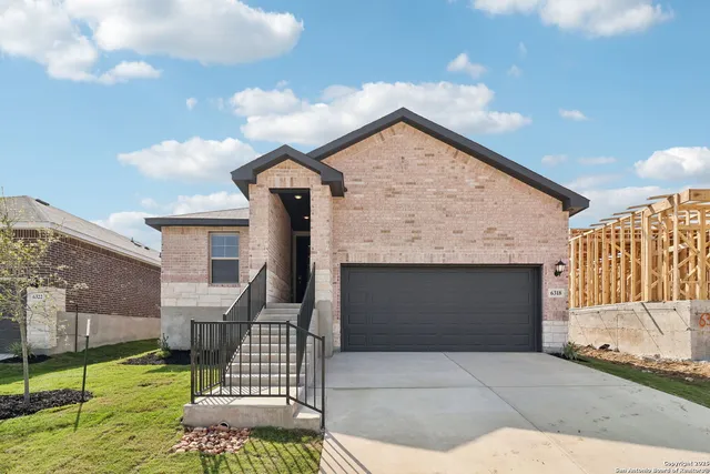 $369,335 | 6318 Comanche Coyote, San Antonio, TX 78233