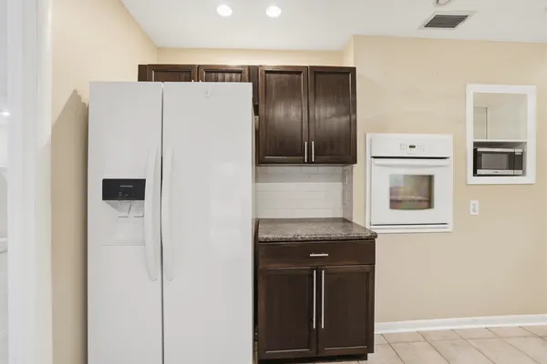 $2,400 | 7585 Skipper Lane, Tallahassee, FL 32317